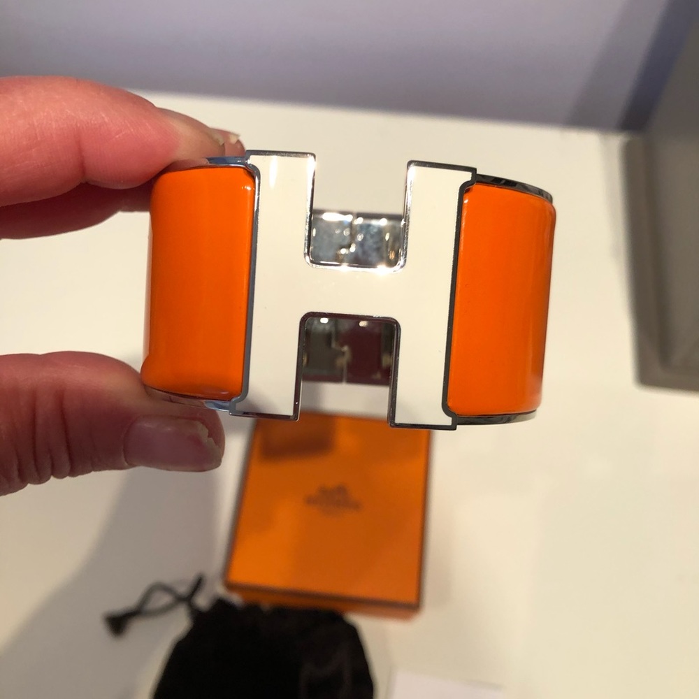 Authentic Hermès large cuff w/box&bag!!! - Picture 2 of 8